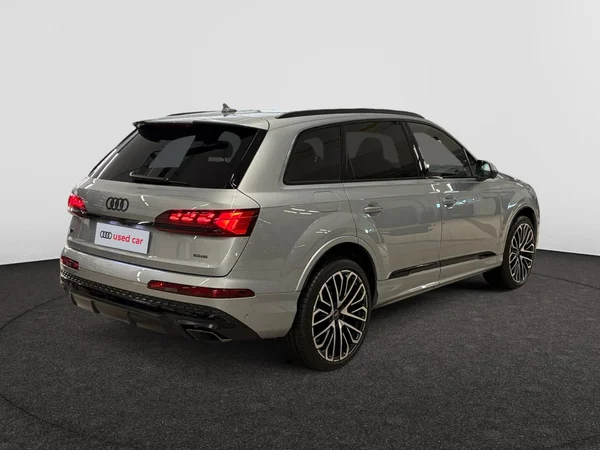 AUDI Q7 e-hybrid (PHEV) (2026) — foto 17 van 19