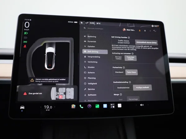 Tesla Model Y (2022) — foto 14 van 42
