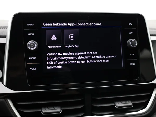 VOLKSWAGEN T-Roc (2025) — foto 8 van 21