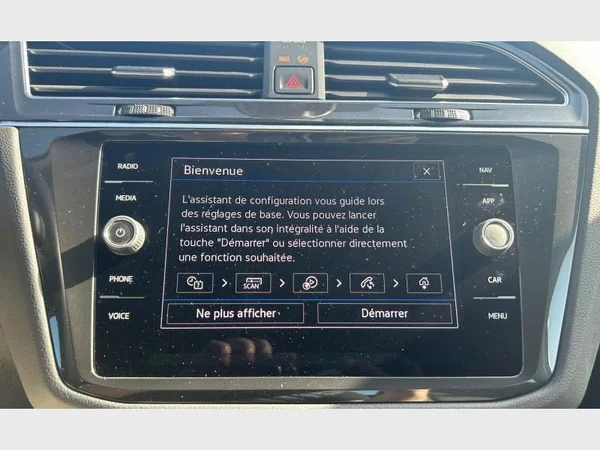 Volkswagen Tiguan (2022) — foto 5 van 29