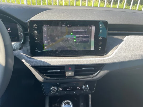 SKODA Kamiq (2025) — foto 15 van 22