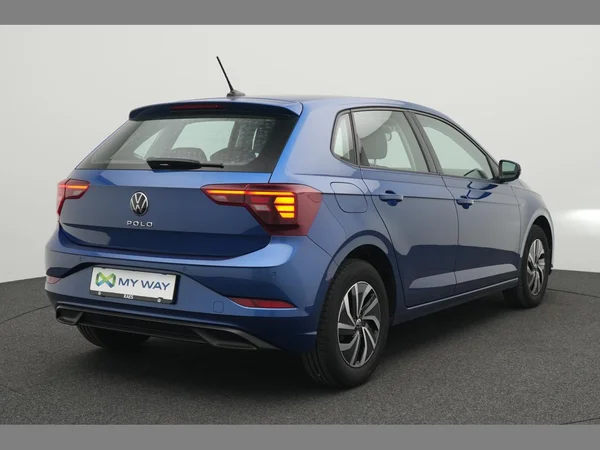VOLKSWAGEN Polo (2023) — foto 21 van 25