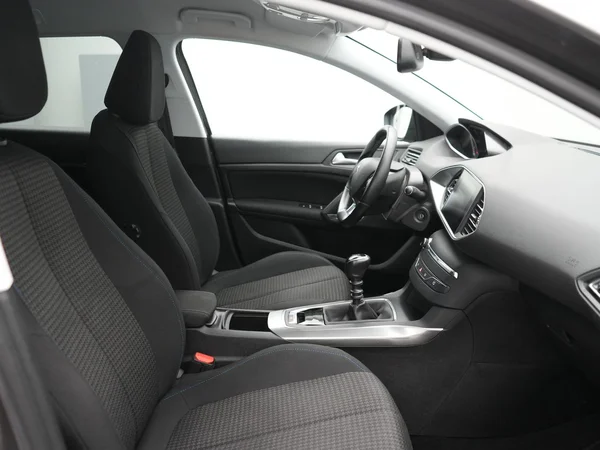 PEUGEOT 308 SW (2019) — foto 7 van 23