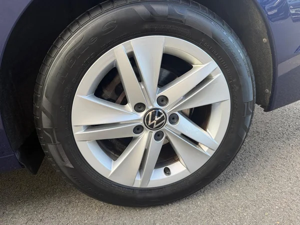 VOLKSWAGEN Golf VIII SW (2025) — foto 11 van 19