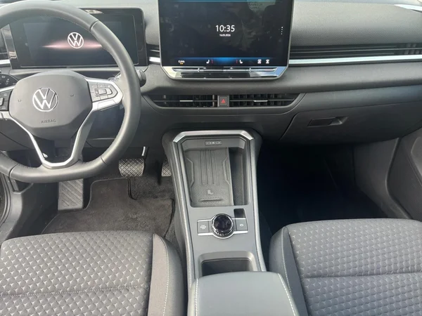 VOLKSWAGEN T-Roc (2025) — foto 5 van 16