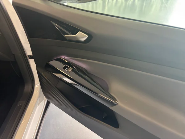 VOLKSWAGEN ID.5 (2025) — foto 48 van 48