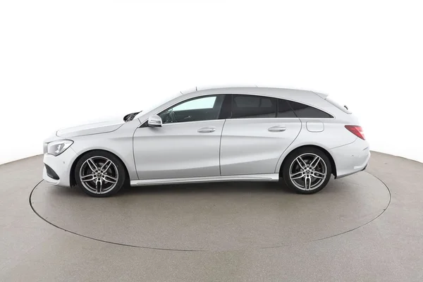 Mercedes-Benz CLA-Klasse (2019) — foto 9 van 16