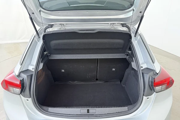 Opel Corsa (2025) — foto 19 van 23