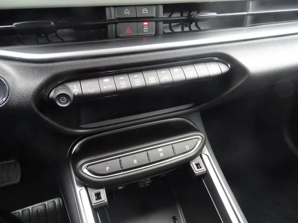 Fiat 600 (2025) — foto 14 van 27