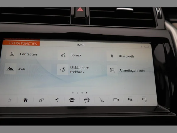 LAND ROVER Discovery Dsl (2019) — foto 25 van 31
