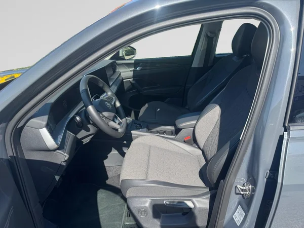 VOLKSWAGEN Tayron (2025) — foto 21 van 21