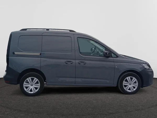 VOLKSWAGEN Caddy Cargo (2023) — foto 2 van 19
