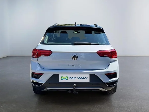 VOLKSWAGEN T-Roc (2019) — foto 27 van 30