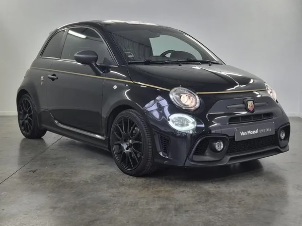 Abarth 595 (2021) — foto 16 van 22