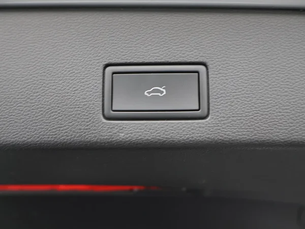 Volkswagen Golf (2024) — foto 10 van 27
