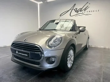Mini Cooper a1cd7292-f339-4096-9a6c-c6e3bce7c1ef